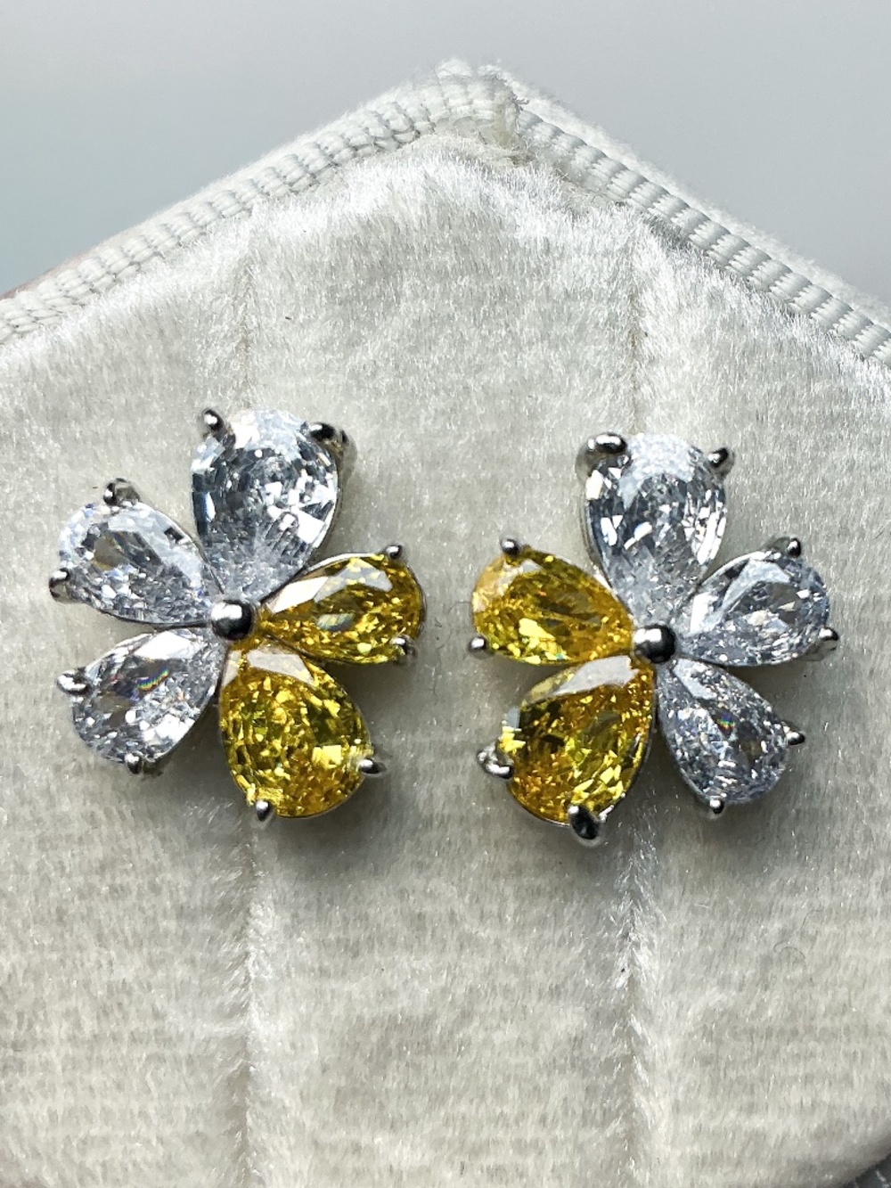 Yellow & Clear CZ Five Petal Flower Stud Earrings (Plumeria Flower) Silver